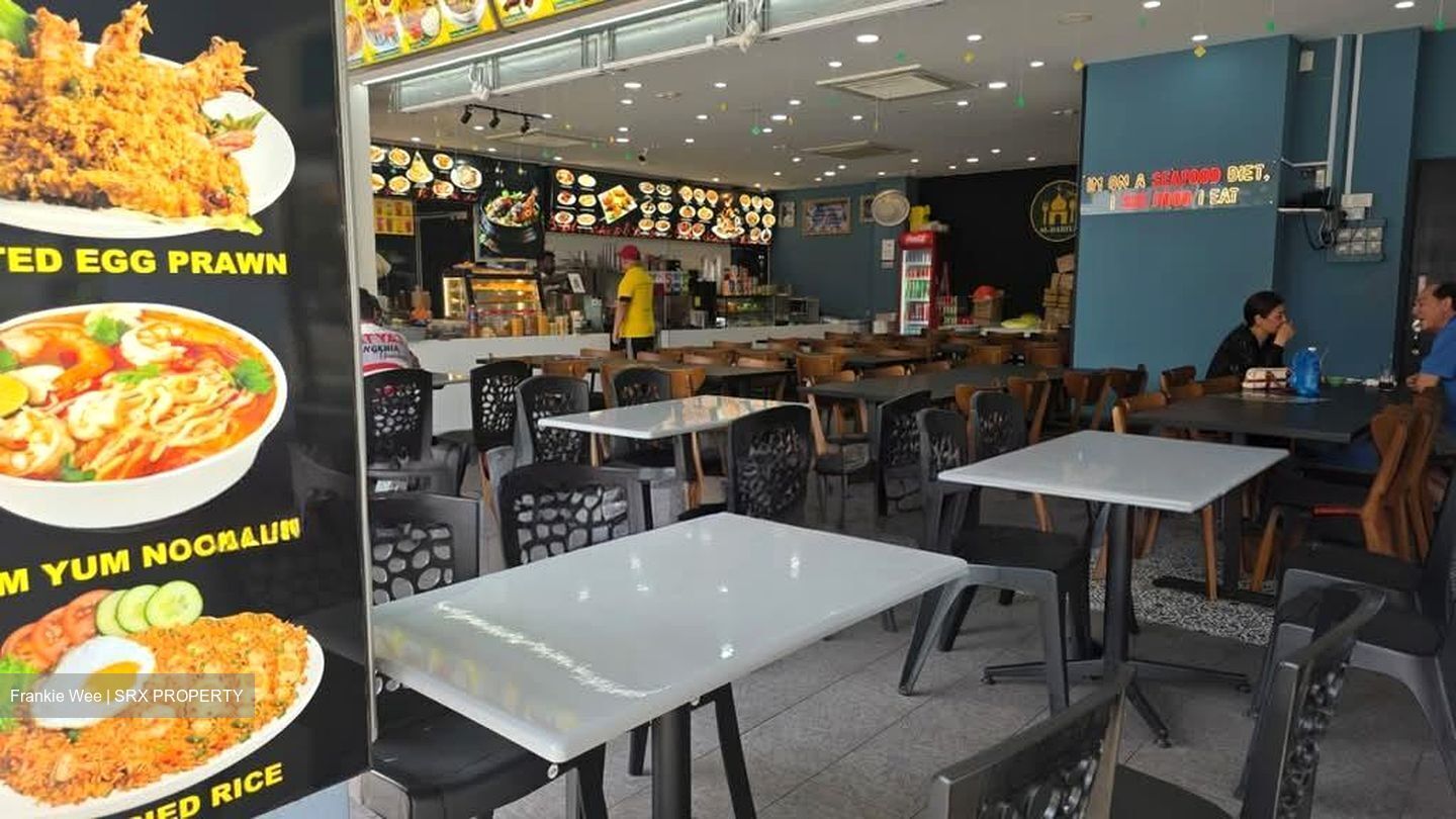Changi Road (D14), Retail #573915911